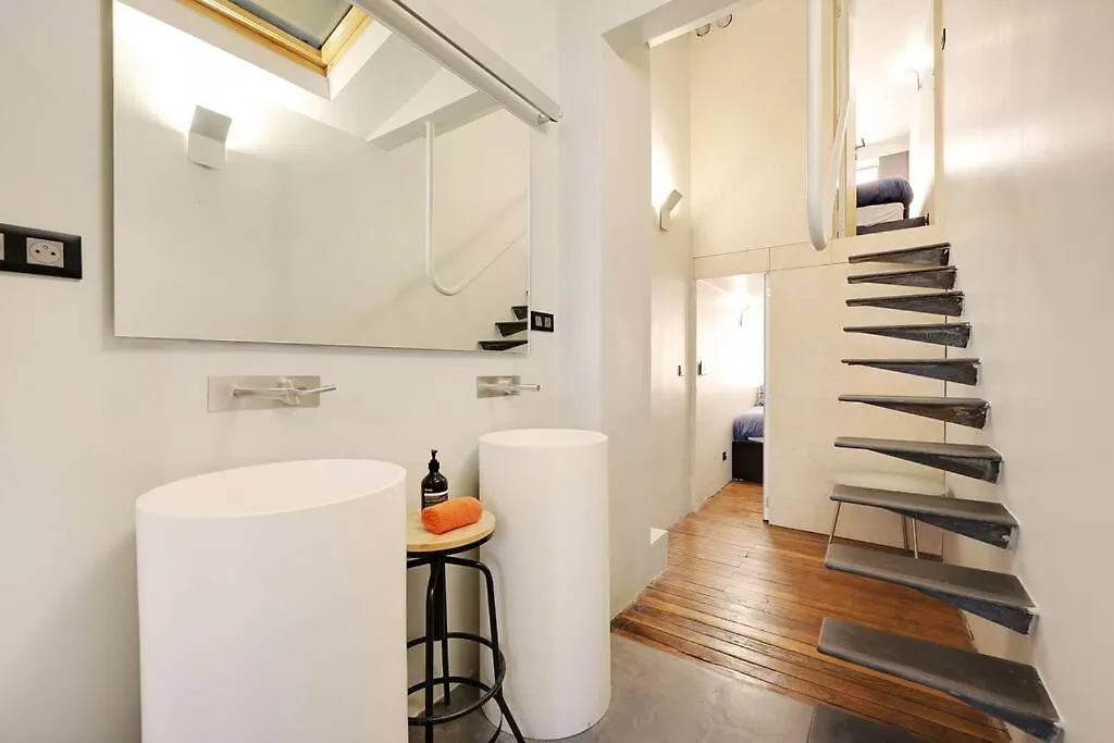 2br Apart-70m2-grand Boulevard Apartment *